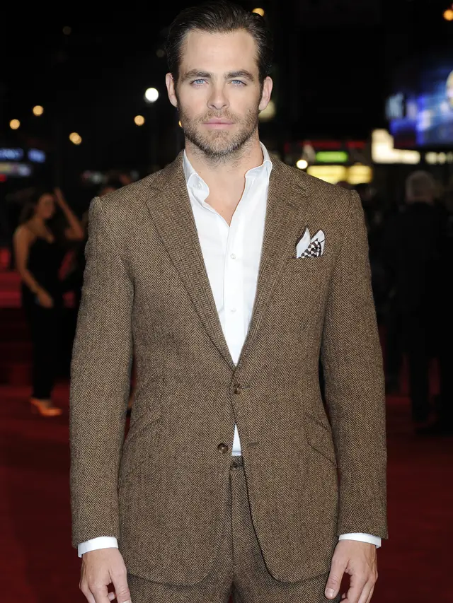 [Bintang] Chris Pine