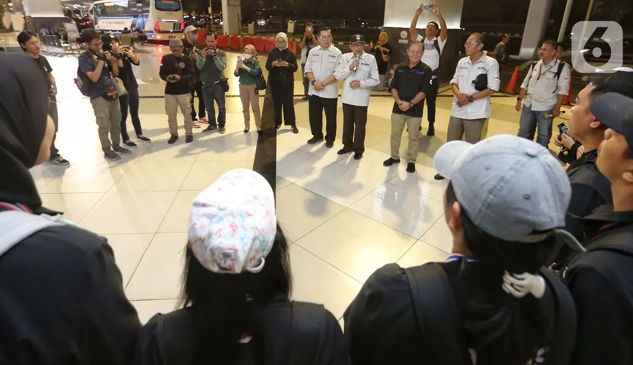 Wakil Ketua Umum PP PBVSI, Irjen Pol (purn) Drs. Djoko Sardono mengatakan ini bukti bahwa pihaknya serius dalam melakukan regenerasi pemain tim nasional. (Liputan6.com/Angga Yuniar)