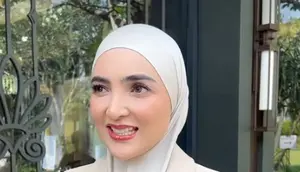 Ashanty Sebut Anang Hermansyah Sempat Memintanya Tunda Berhijab, Kini Dukung Penuh