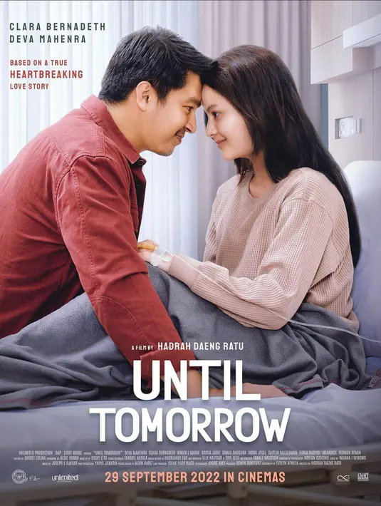 <p>Until Tomorrow akan tayang pada 29 September 2022. Film ini dibintangi oleh Deva Mahenra dan Clara Bernadeth yang diambil dari kisah nyata pasangan Alan Tito dan mendiang istrinya. Kisah dua sejoli ini sempat viral beberapa tahun silam. Secara singkat, film ini bercerita tentang seorang pria setia dan wanita yang ia pacari saat masih pacaran, wanita ini didiagnosa kanker hingga lama-lama kondisinya pun kian melemah. (Instagram/filmuntiltomorrow)</p>