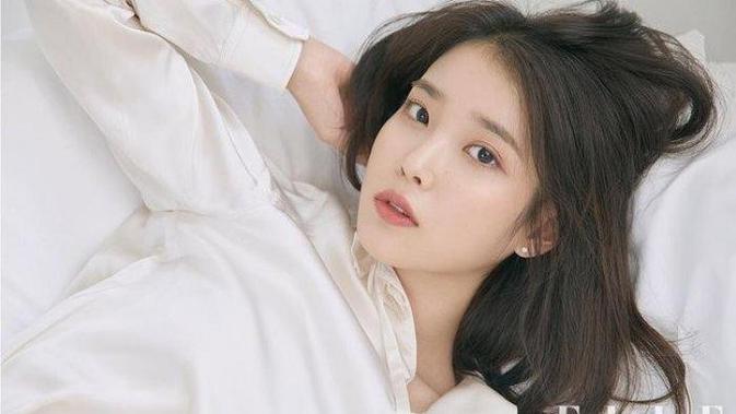 3 Rutinitas Skincare Penyanyi Iu Untuk Kulit Wajah Poreless Dan Flawless Beauty Fimela Com