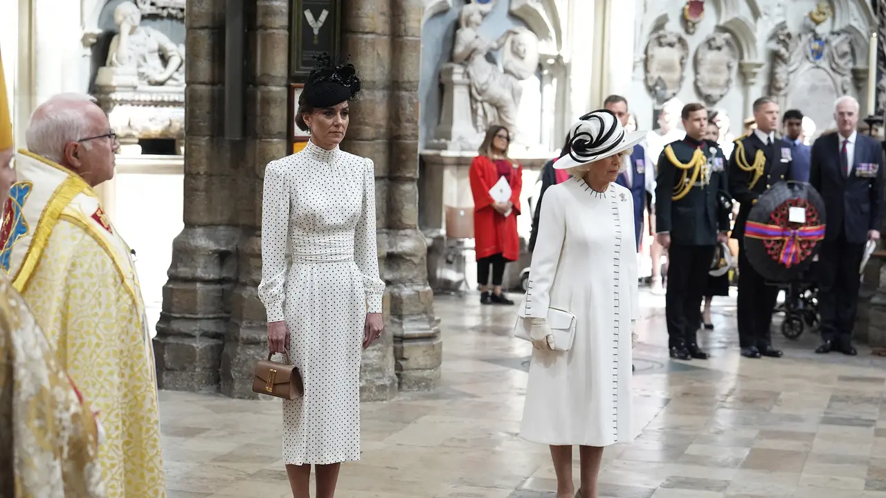 Kate Middleton dan Ratu Camilla