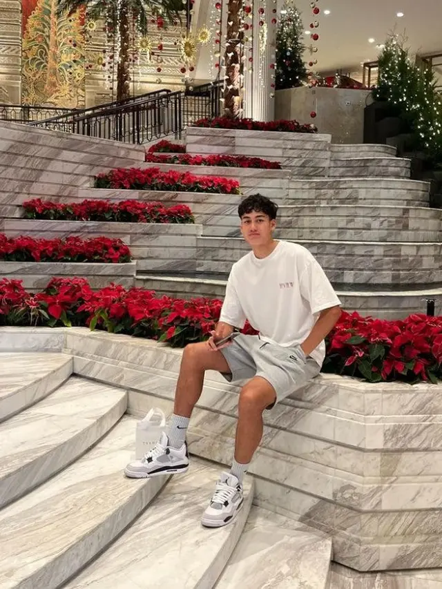 Potret Rafael Struick (Sumber: Instagram/rafaelstruick)