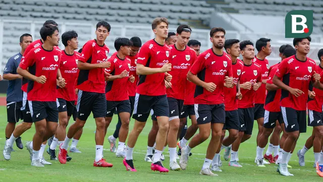 Foto: Indra Sjafri Matangkan Taktik Skuad Timnas Indonesia U-22 Jelang Hadapi Mali di Laga Uji Coba