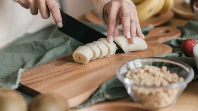 Gunakan Pisang yang Sudah Matang saat Membuat Pancake