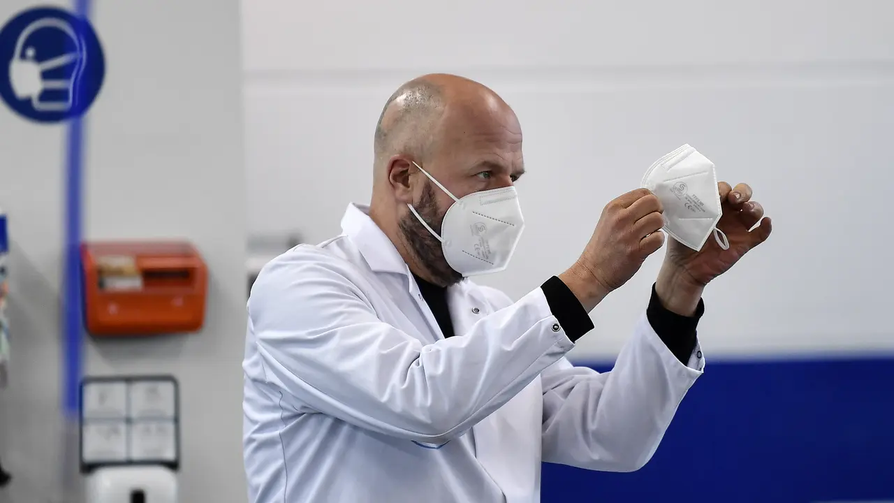Pembuatan Masker FFP2 di Jerman