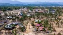 Kondisi ini memaksa warga untuk menjalani Ramadan dengan segala keterbatasan di lokasi pengungsian. Tampak foto udara menunjukkan kerusakan akibat banjir di daerah pemukiman di Meurah Dua, Kabupaten Pidie Jaya, Provinsi Aceh, pada 21 Februari 2026, setelah banjir dan tanah longsor dahsyat melanda Sumatra, akhir November 2025 lalu. (CHAIDEER MAHYUDDIN/AFP)