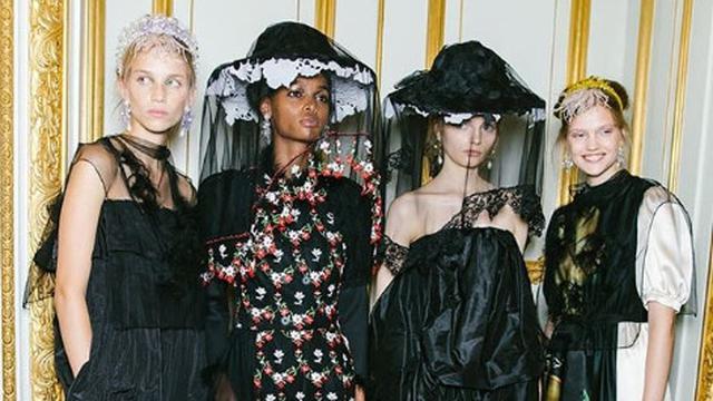 Melihat uniknya potret dari backstage London Fashion Week 2019