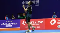 Tunggal putra Indonesia, Anthony Sinisuka Ginting, mengalahkan Lin Dan, pada babak pertama China Terbuka 2018, di Changzhou, Selasa (18/9/2018).  (PBSI)