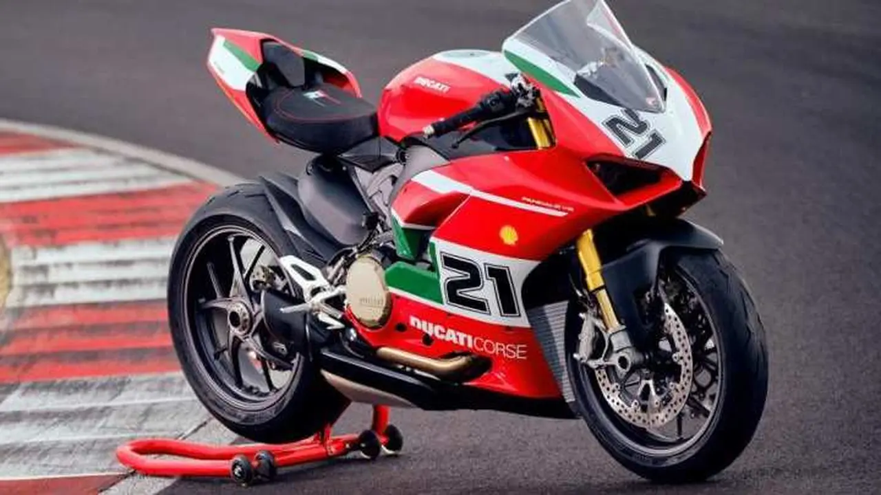 Ducati Panigale V2 edisi Troy Bayliss resmi dirilis untuk pasar India (Team BHP)
