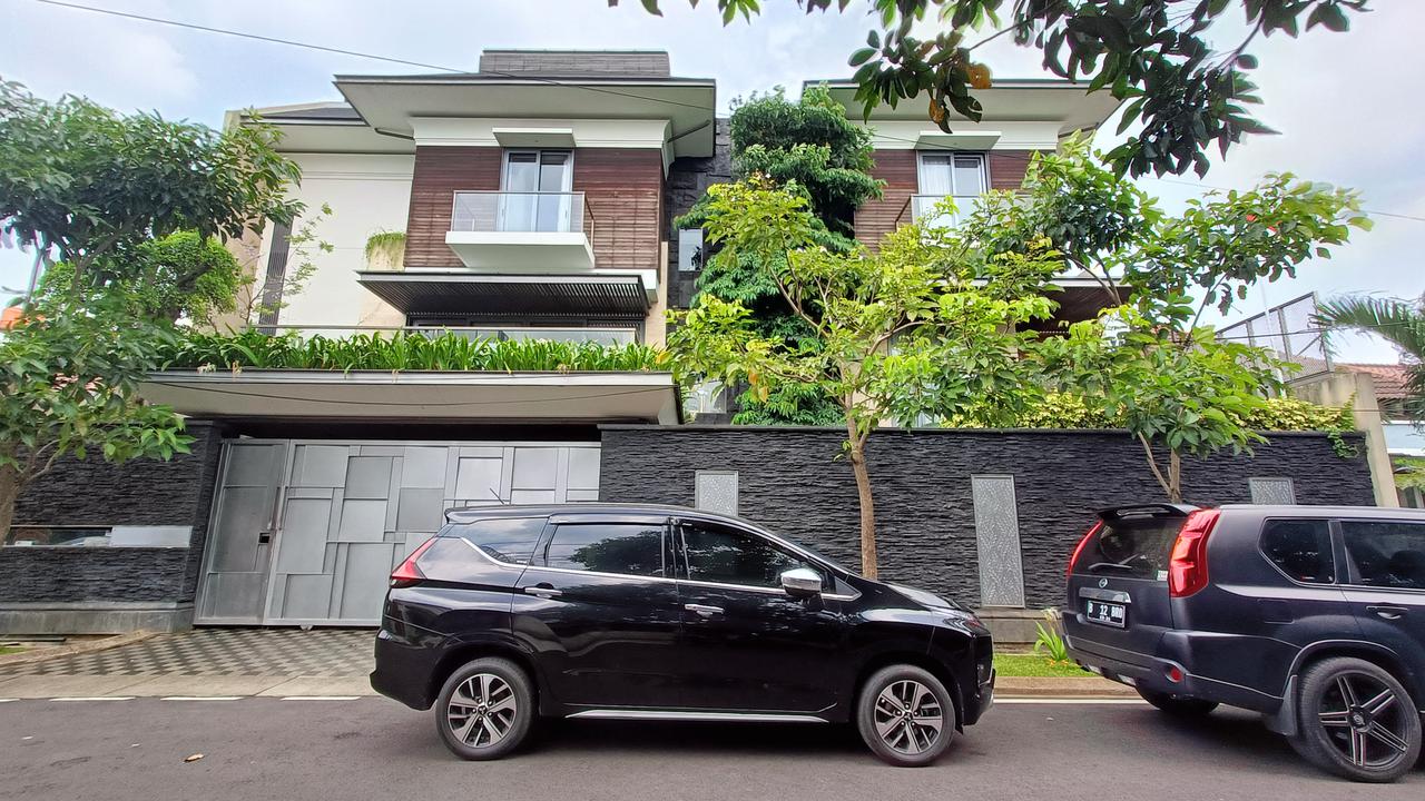 Suasana Rumah Pribadi Ferdy Sambo