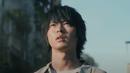 Kento Yamazaki kembali tampil gondrong dalam super teaser trailer Alice In Borderland Season 2. Aktor kelahiran 1994 tersebut berperan sebagai Ryohei Arisu. (Instagram/@netflixid)
