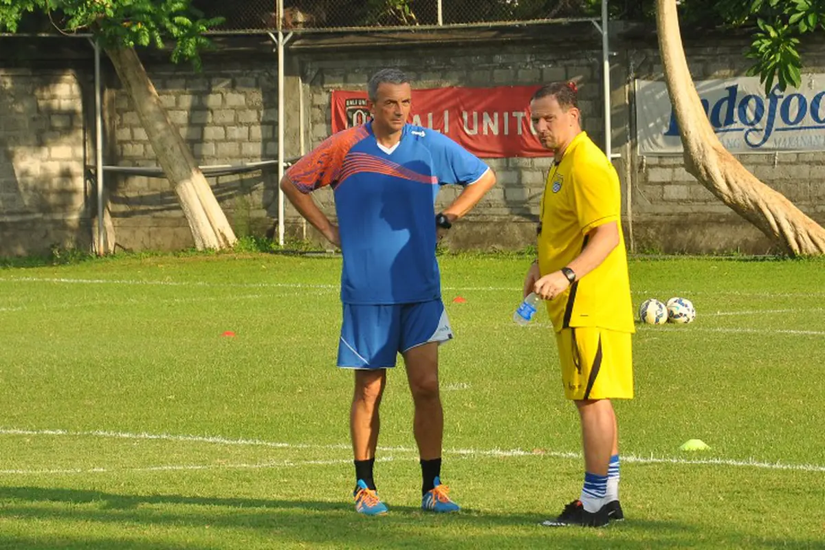 Dejan Antonic dan Milomir Seslija