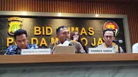 Direktur Reserse Siber Polda Metro Jaya, Kombes Roberto GM Pasaribu saat melakukan konferensi pers. (Foto: Liputan6.com/Ady Anugrahadi).