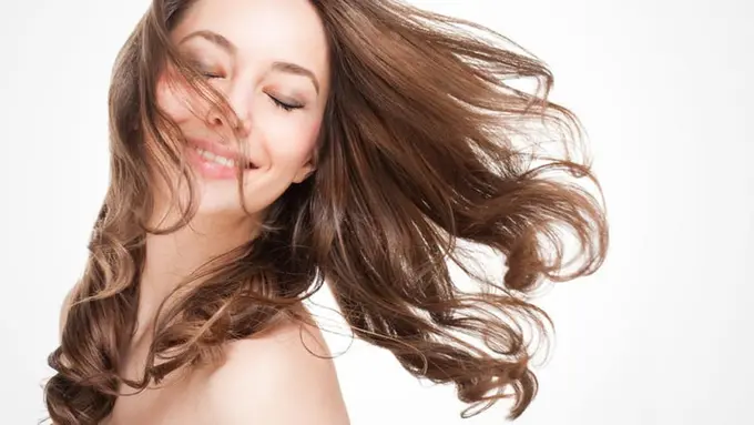 Makan Ini Jika Ingin Rambut Indah dan Sehat