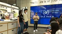 Padu Padan Sneakers yang Jadi Elemen Fashion Statement Modern