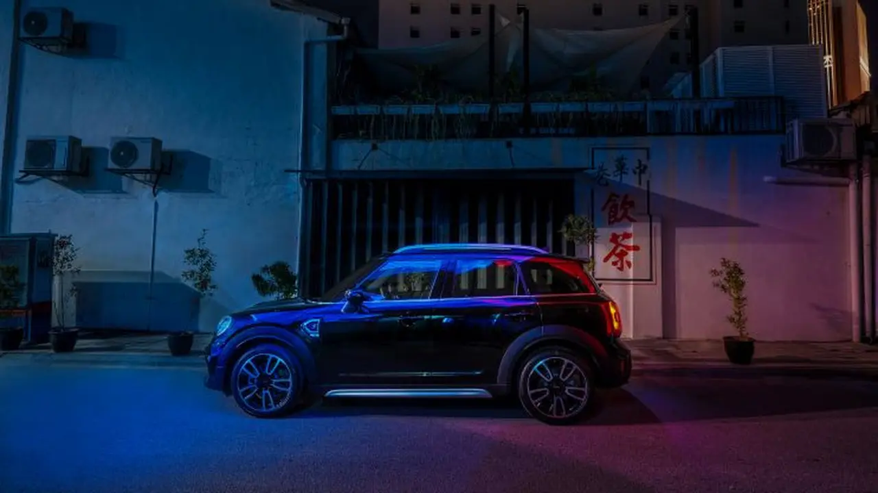 Spesifikasi Mini Countryman Blackheath Edition (Ist)