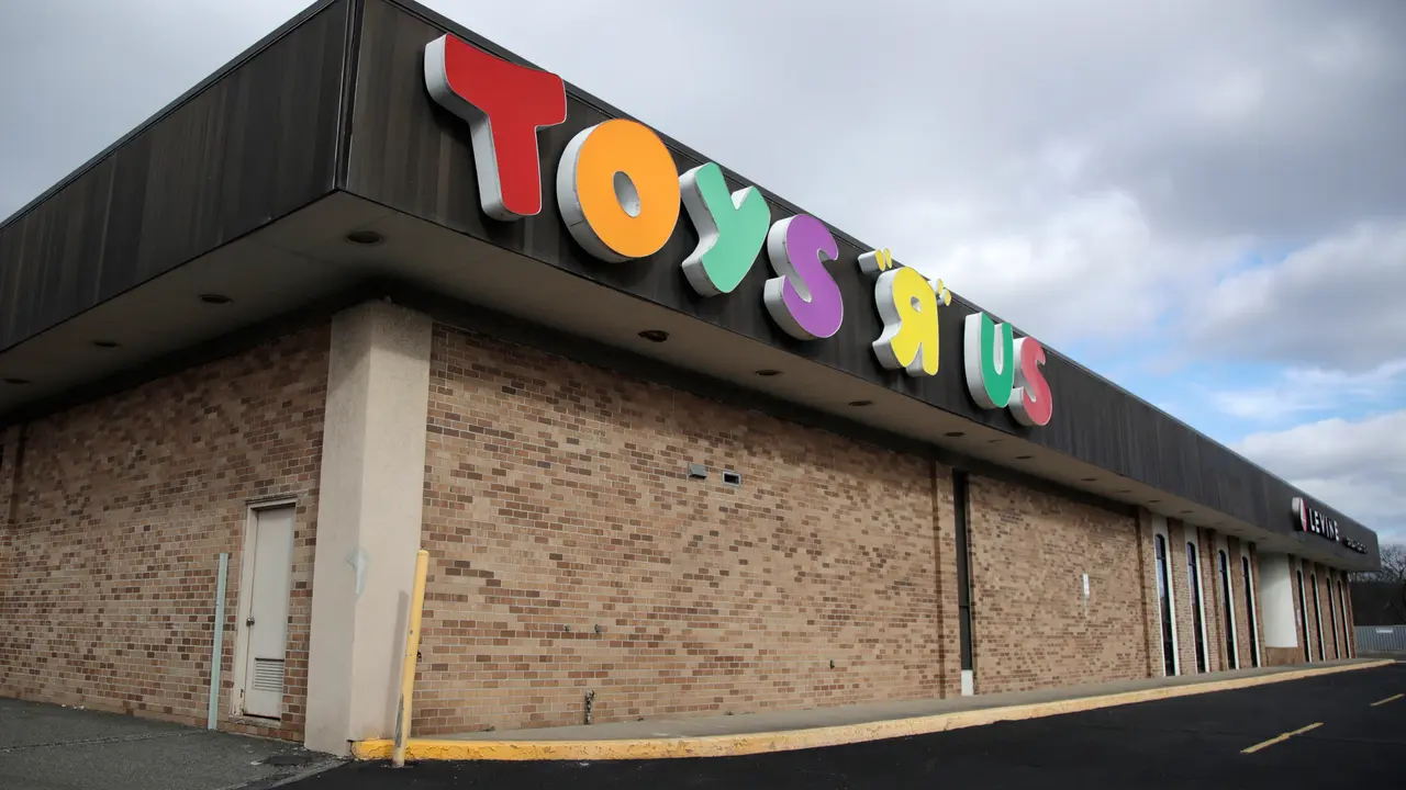 Toys R Us