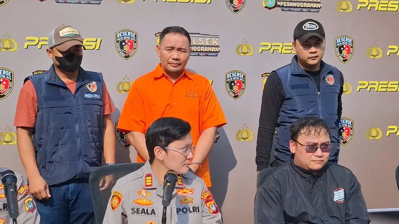 Kepala cabang dealer sepeda motor gelapkan uang perusahaan
