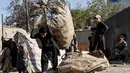 Perundingan plastik ini diperkirakan masih akan berlangsung alot, sebagaimana terjadi sebelumnya di Busan, Korea Selatan. (Wakil KOHSAR/AFP)