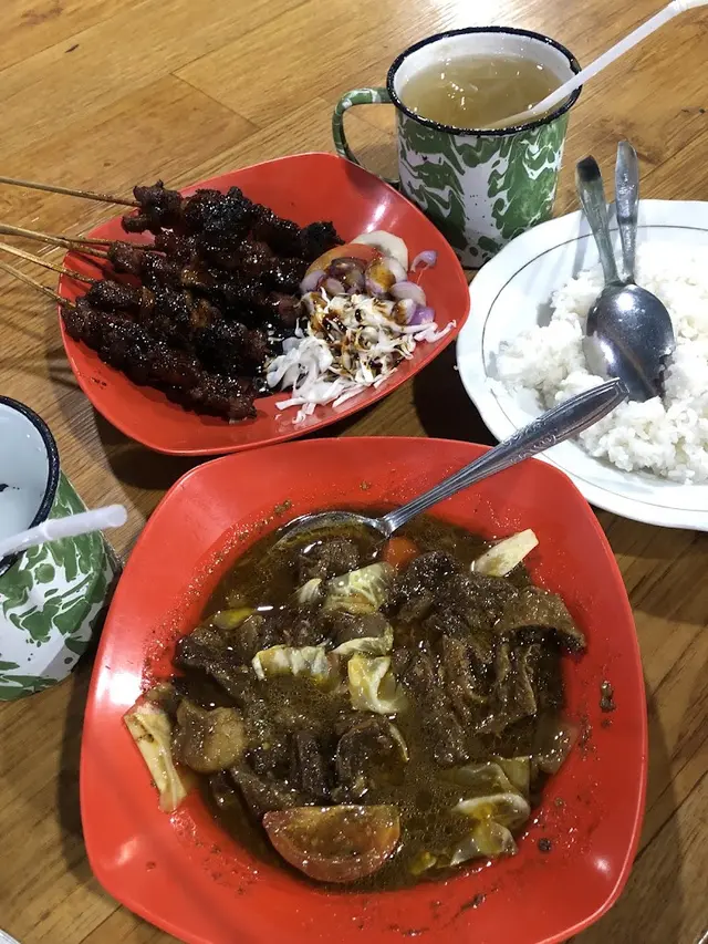 Rekomendasi Tempat Makan Tongseng Enak di Jogja