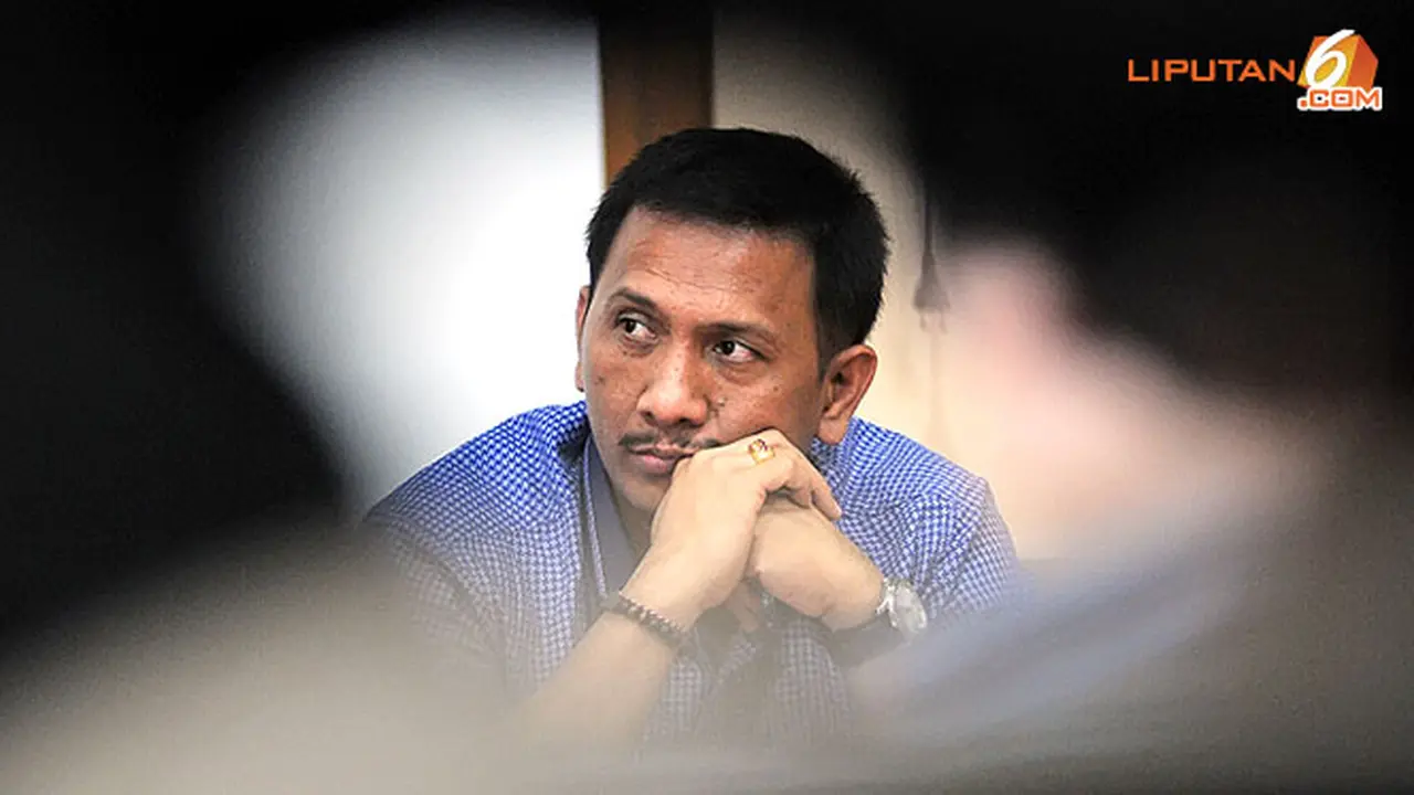 pasek-calon130408b.jpg