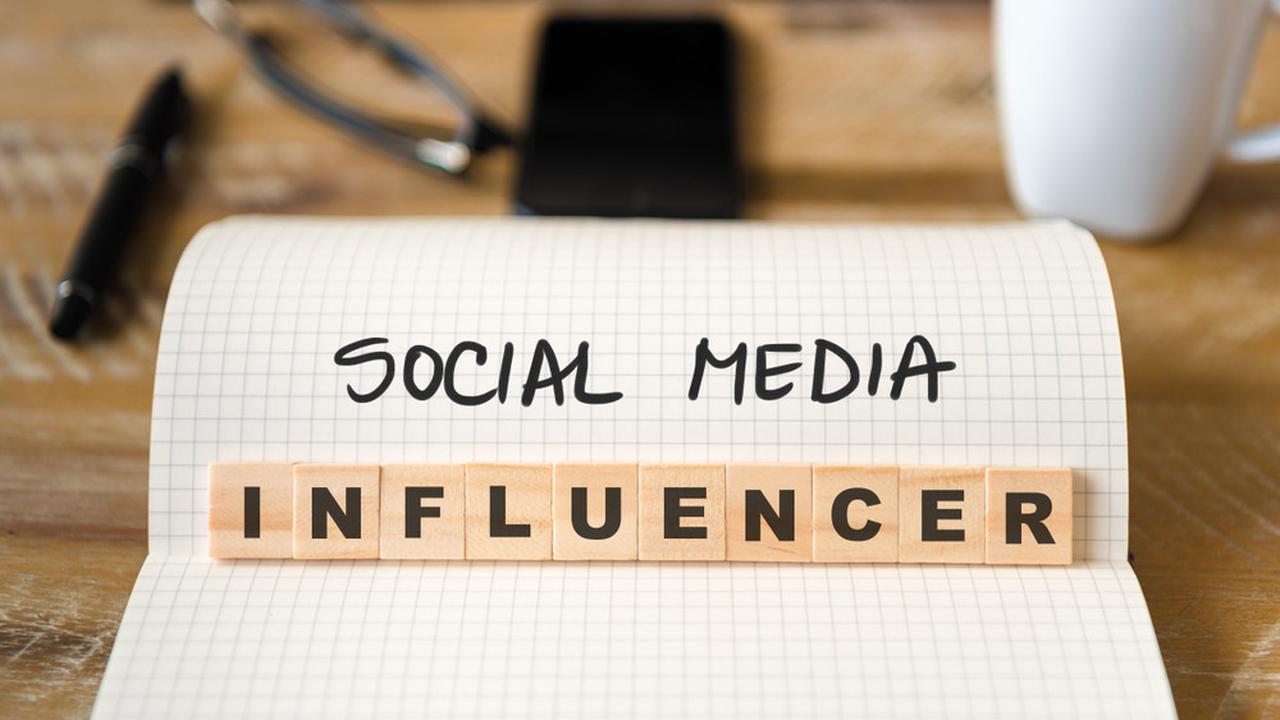 Ilustrasi influencer