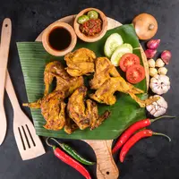 Ilustrasi ayam goreng/copyright shutterstock.com
