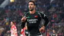 Keunggulan The Gunners bertambah pada menit ke-31 setelah Mikel Merino berhasil memanfaatkan kesalahan lini belakang tuan rumah. (JOHN THYS/AFP)