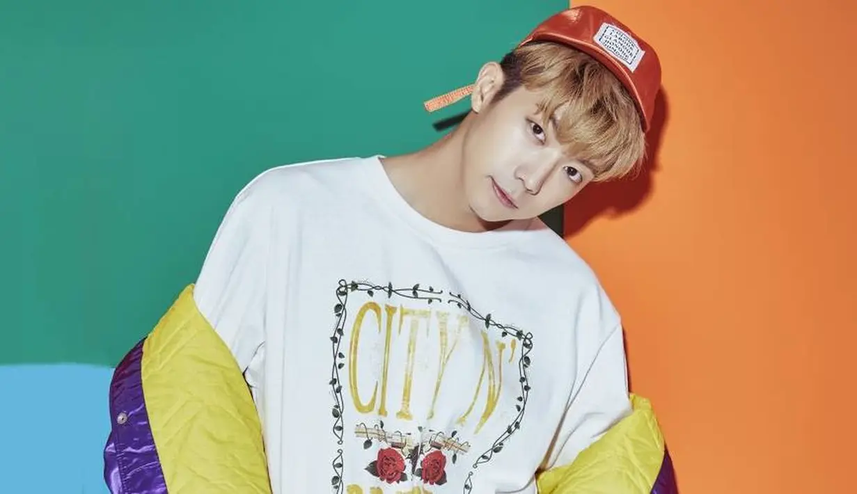 Ia membutuhkan waktu sampai lima tahun untuk kembali berkarya. Tak disangka jawaban Wooyoung mengarah ke peristiwa Jonghyun SHINee yang memutuskan bunuh diri. (Foto: allkpop.com)