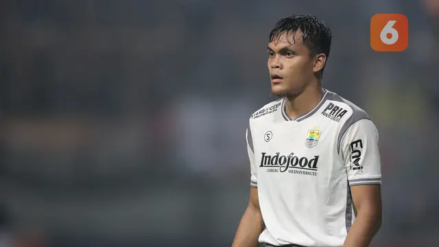 Pemain Persib Bandung Rahmat Irianto