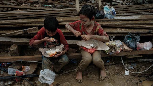 Gangguan Kesehatan Hantui Anak-anak Korban Bencana Banjir Bandang Sumatera
