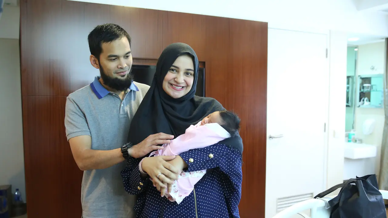 [Bintang] Teuku Wisnu dan Shireen Sungkar