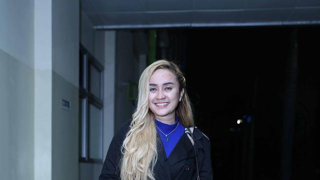 Diperiksa Polisi Terkait Laporan Syahrini Lia Ladysta Dicecar 20 Pertanyaan Showbiz Liputan6 Com