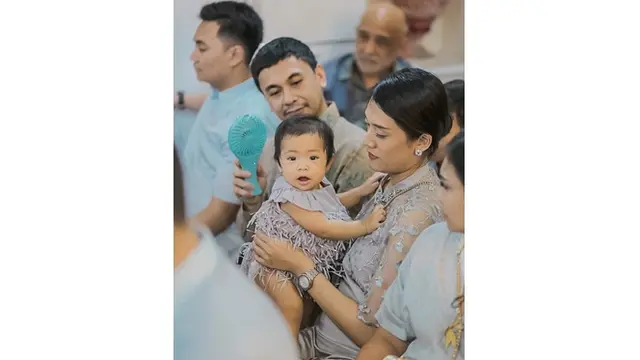 Hamil Anak Kedua, Ini 6 Momen Keharmonisan Keluarga Kecil Raditya Dika