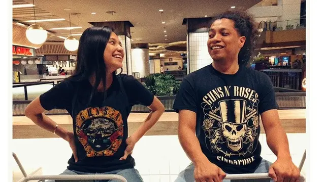 Diisukan Berpacaran Dengan Arie Kriting, Ini 6 Potret Cantik Indah Permatasari