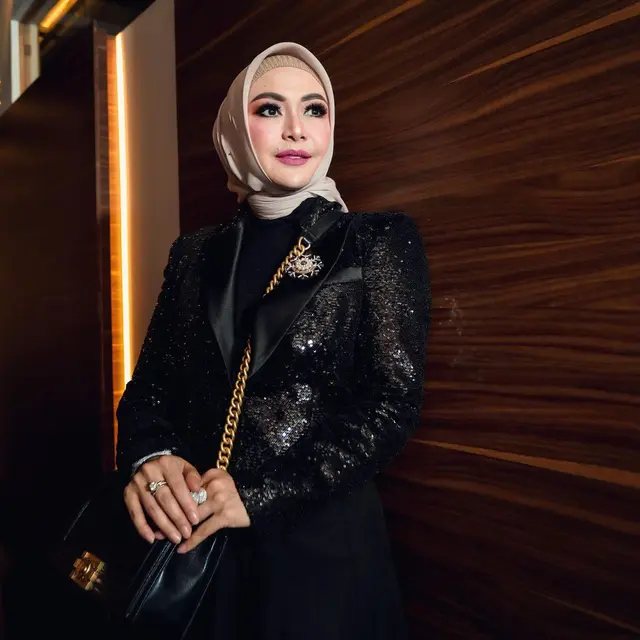 Potret Terbaru 6 Pemain Jinny Oh Jinny yang Mantap Berhijab, Bikin Pangling