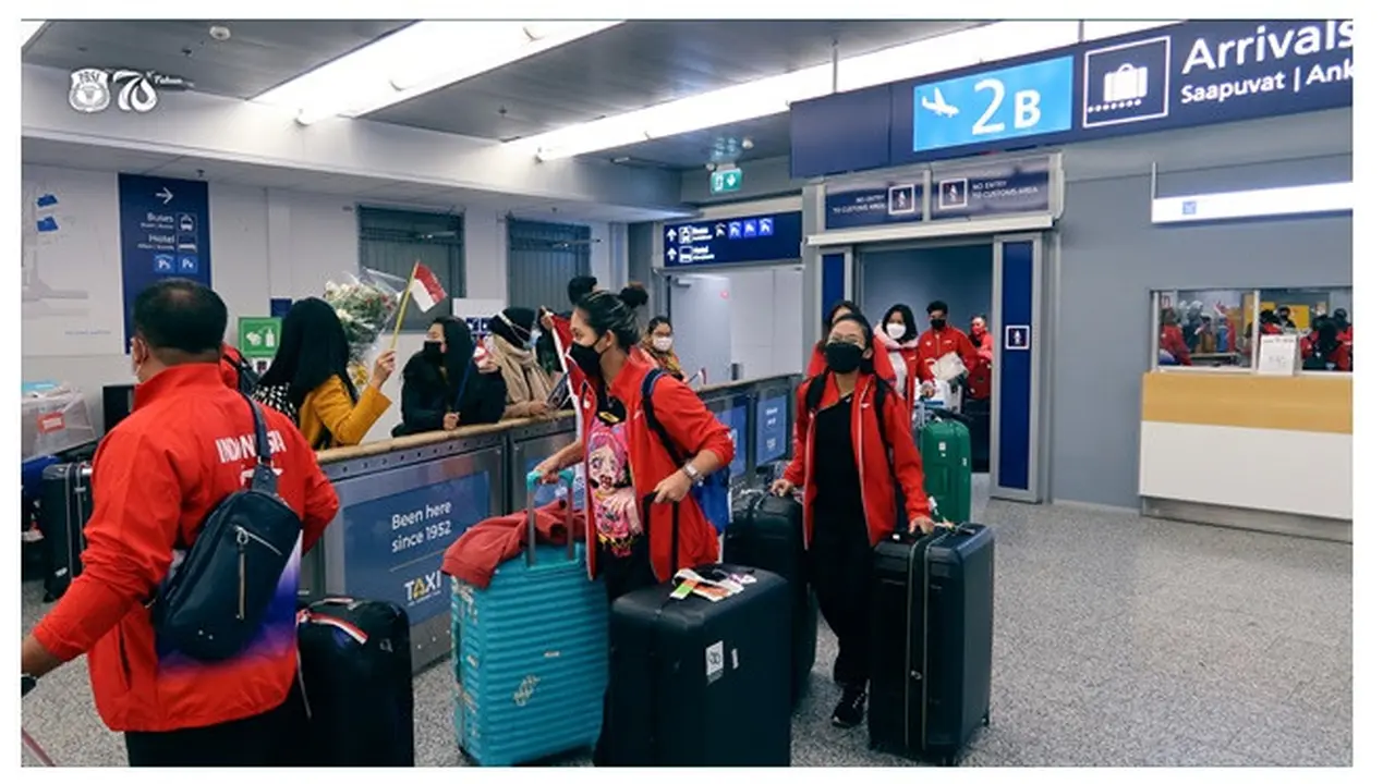 6 Potret Atlet Indonesia Tiba di Finlandia, Siap Berlaga di Sudirman Cup 2021