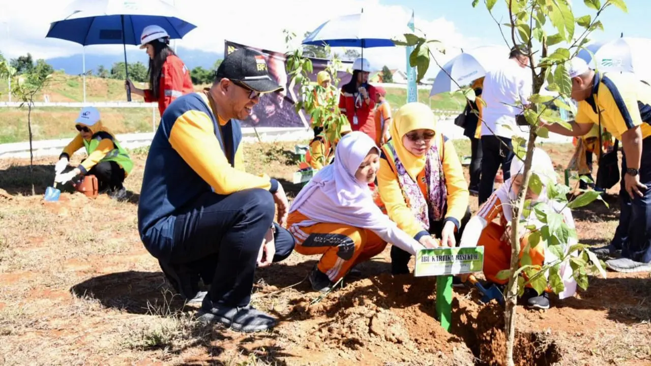 Program penghijauan Kementerian PUPR.