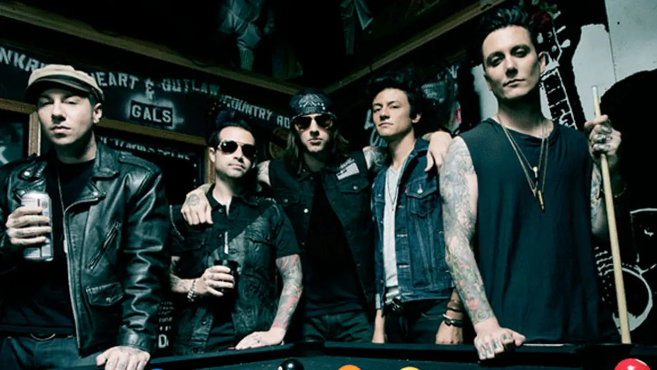 avenged-sevenfold-131111b.jpg