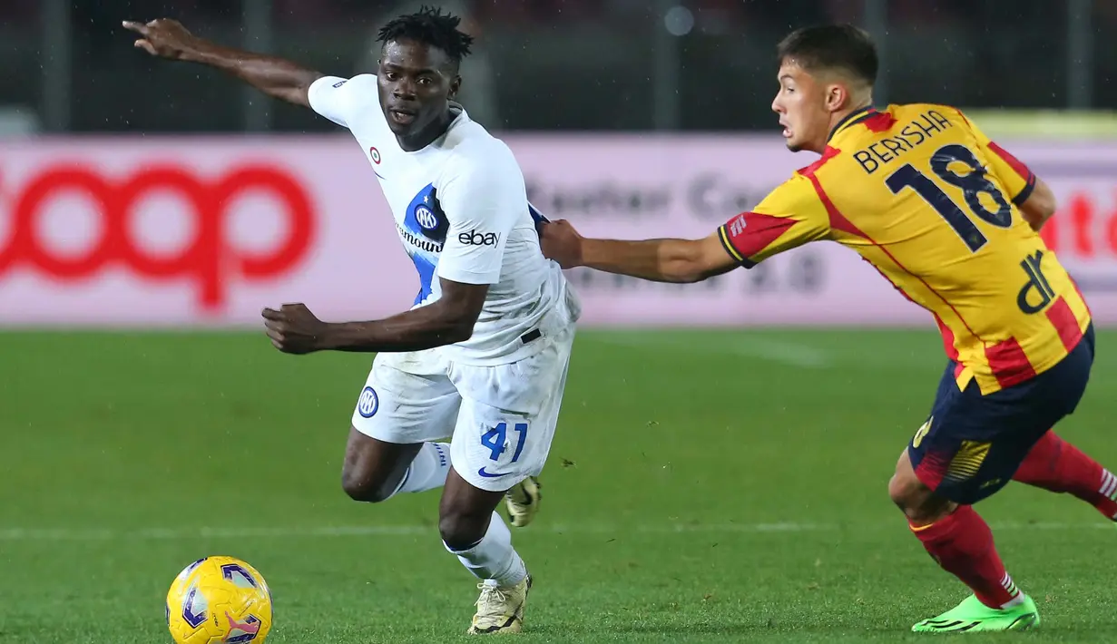 Bermain di Stadion Ettore Giardiniero, Inter Milan tampil perkasa dengan mencetak empat gol tanpa balas. (Carlo Hermann/AFP)