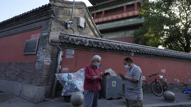 COVID-19 Meningkat, Beijing Perpanjang WFH