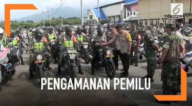 POLRI dan TNI menggelar patroli bersama di daerah Jawa Barat jelang pencoblosan tanggal 17 April mendatang. Kapolda Jabar dan Pangdam III Siliwangi patroli berboncengan menggunakan motor.