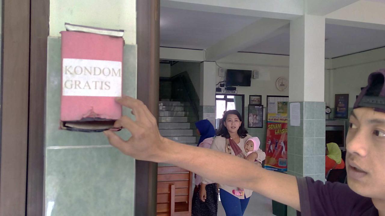 kondom gratis di malang