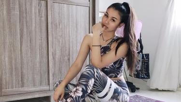 Begini Style Fashion Tiana Mannering Perempuan Yang Disebut Pacar Baru Bastian Steel News Entertainment Fimela Com