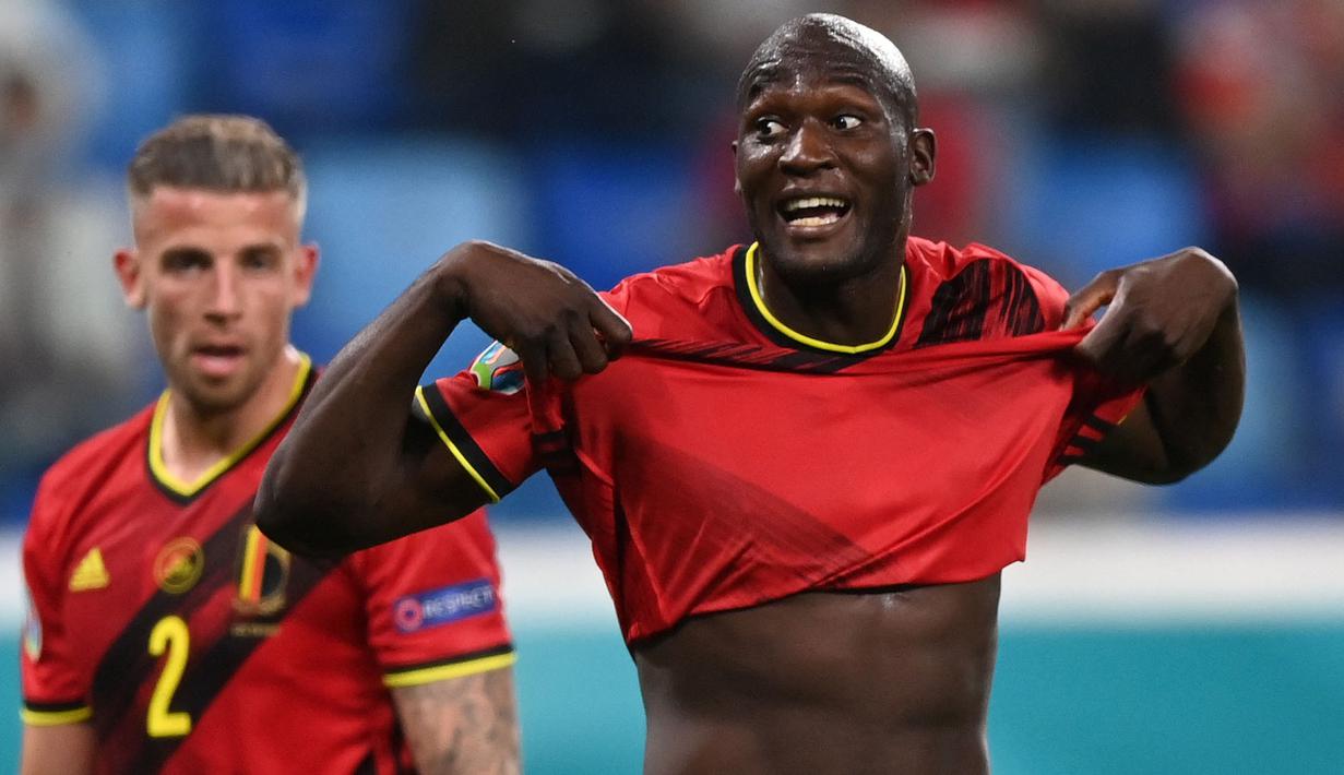 Romelu Lukaku berhasil sumbangkan dua gol pada laga Belgia melawan Rusia. Ia tampil mengancam sepanjang pertandingan dan berhasil menjadi pemain terbaik pada laga yang berakhir dengan skor 3-0 itu. (Foto: AFP/Pool/Kirill Kudryavtsev)