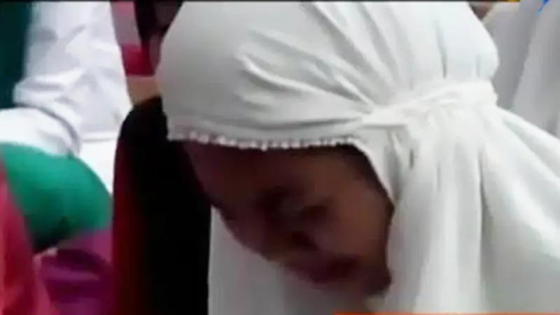 VIDEO: Jelang Ujian Nasional, Siswa dan Guru Gelar Zikir Bersama