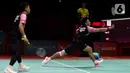 Pebulu tangkis ganda putra Indonesia Leo Rolly Carnando/Daniel Marthin saat bertanding melawan He Ji Ting/Zhou Hao Dong dari China dalam pertandingan babak final Indonesia Masters 2023 di Istora Senayan, Jakarta Pusat, Minggu (29/1/2023). Leo Rolly Carnando/Daniel Martin keluar sebagai juara Indonesia Masters 2023 seusai mengandaskan pasangan China, He Ji Ting/Zhou Hao Dong dua game langsung dengan skor 21-17, 21-16.  (Liputan6.com/Herman Zakharia)