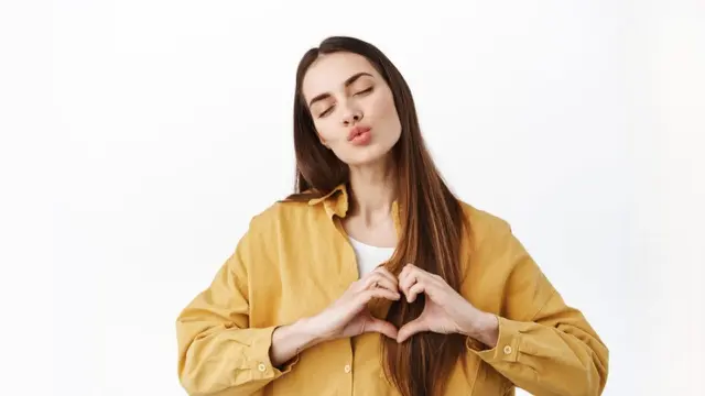 5 Peran Utama Self-Love, Menemukan Jati Diri Sejati melalui Cinta terhadap Diri Sendiri (Foto dok : Freepik/Cookie Studio)