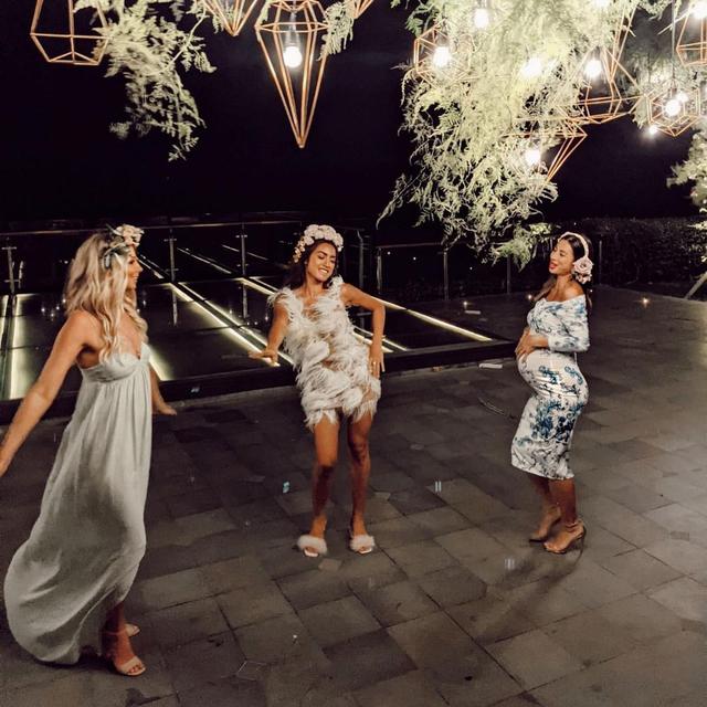 6 Momen Pesta Ulang Tahun Jessica Iskandar yang ke-33 Tahun, Ada Tari Kecak